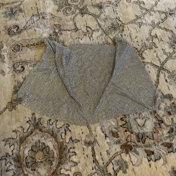 Stylish Rhinestone top! - Picture 3 of 6